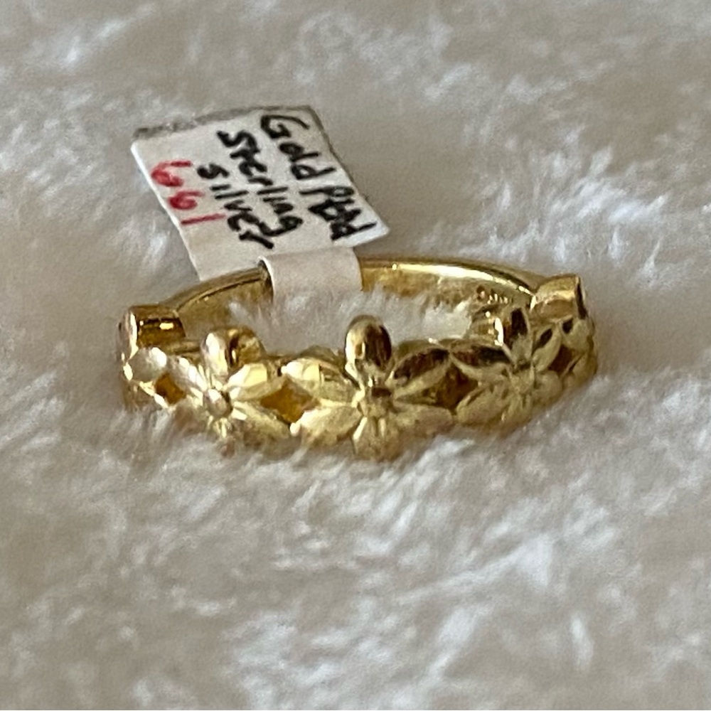 TGGC Gold Overlay over 925 Silver Women's  FLOWER Ring Sz 7 3/4